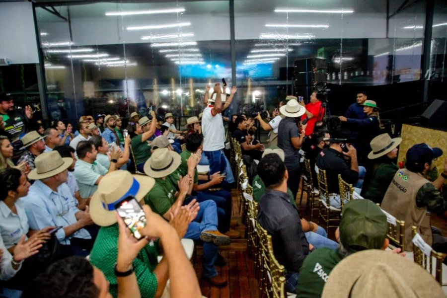 QUEIJOS DE RONDÔNIA: Vencedores do concurso recebem prêmios na 12ª Rondônia Rural Show Internacional